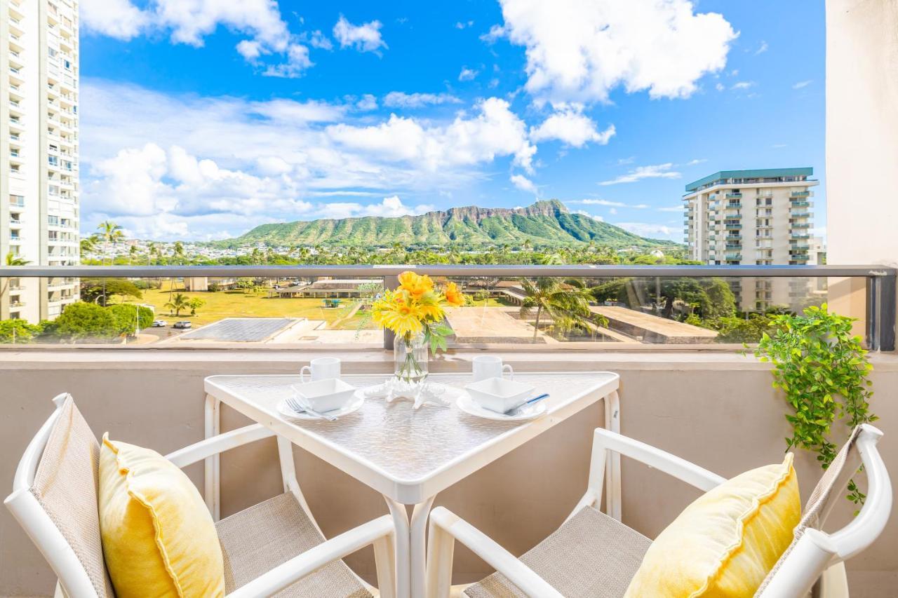 Great Diamond Head Views, 2Br Condo With Free Parking! Honolulu Exteriör bild
